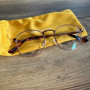 Non prescription oversized fashion glasses. Never worn.